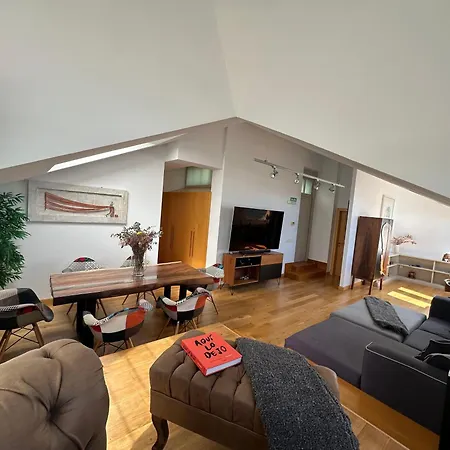 Bustos - Exclusive Oceanfront Penthouse Apartment *